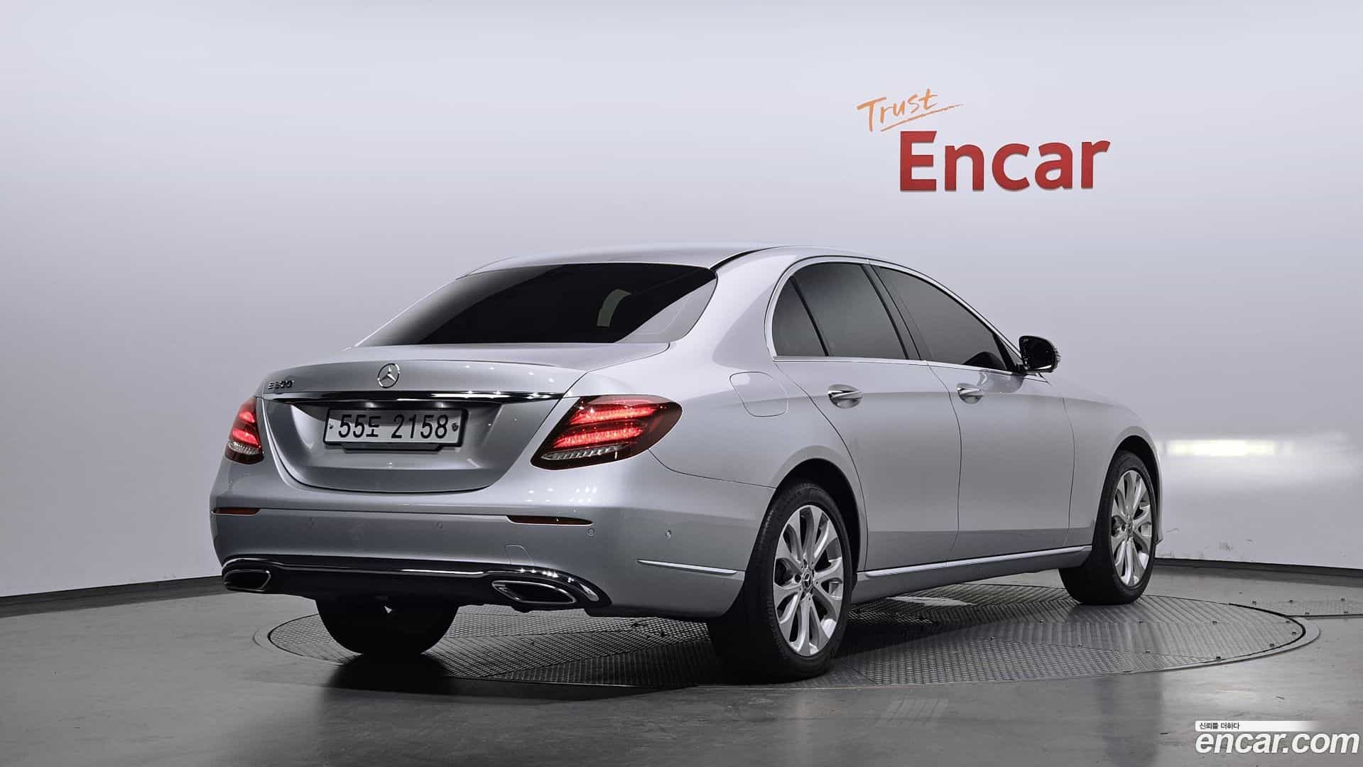E-Class Mercedes-Benz 2018.2-OUTER-002