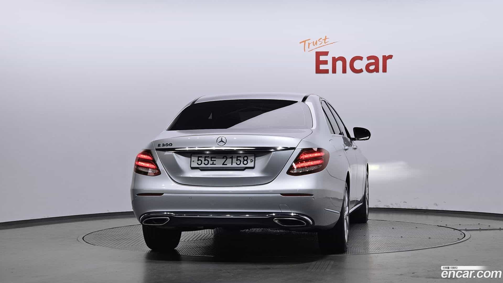 E-Class Mercedes-Benz 2018.2-OUTER-004