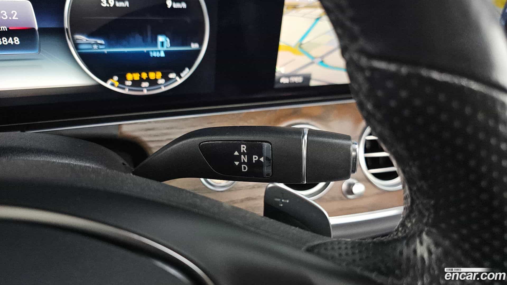 E-Class Mercedes-Benz 2018.2-INNER-009