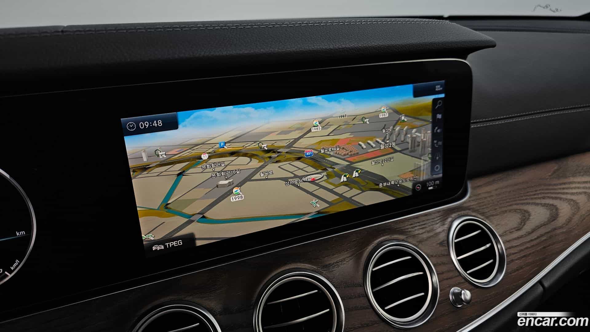 E-Class Mercedes-Benz 2018.2-OPTION-018