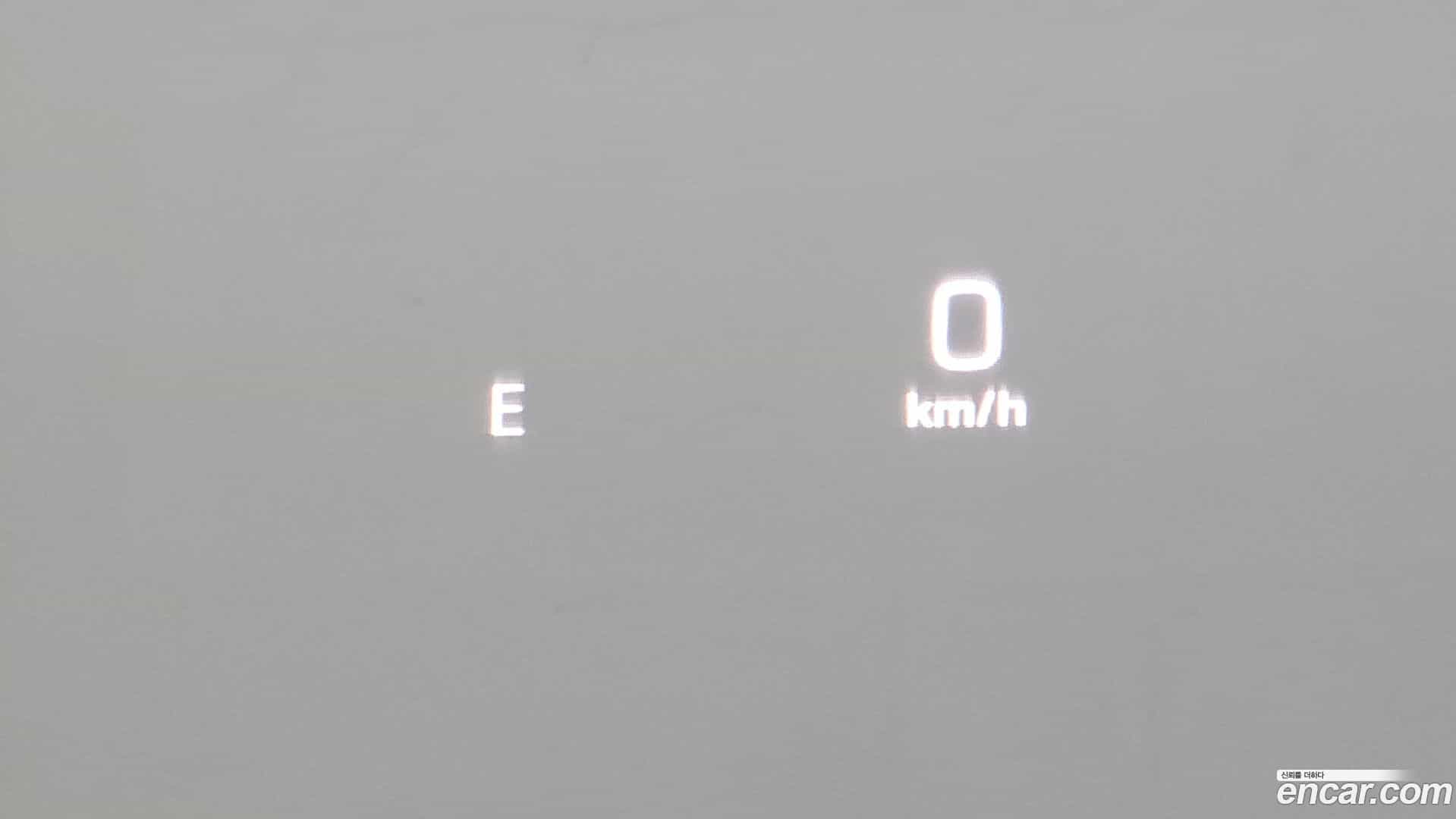 E-Class Mercedes-Benz 2018.2-OPTION-024
