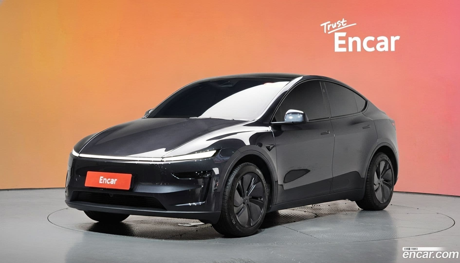 Main__Slider__Photo:Model Y Tesla 2025.5-0
