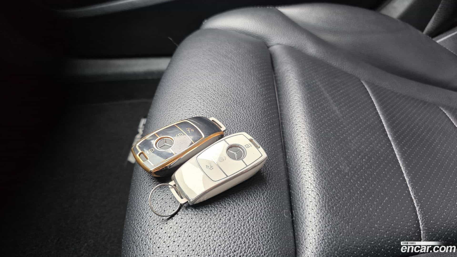 C-Class Mercedes-Benz 2019.3-OPTION-024