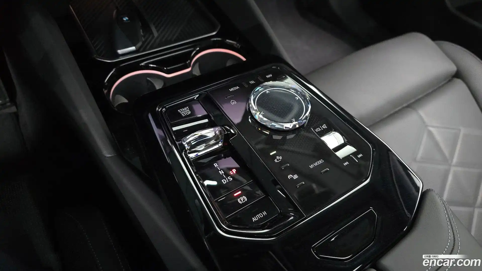 5-Series BMW 2025.6-INNER-009