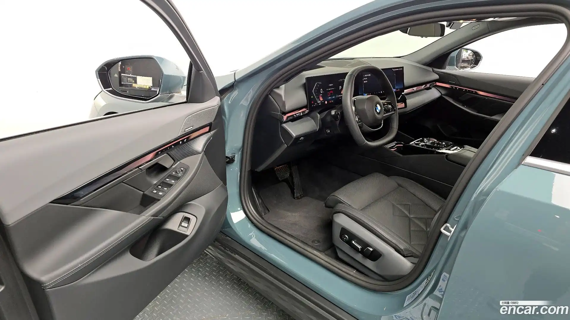 5-Series BMW 2025.6-INNER-010