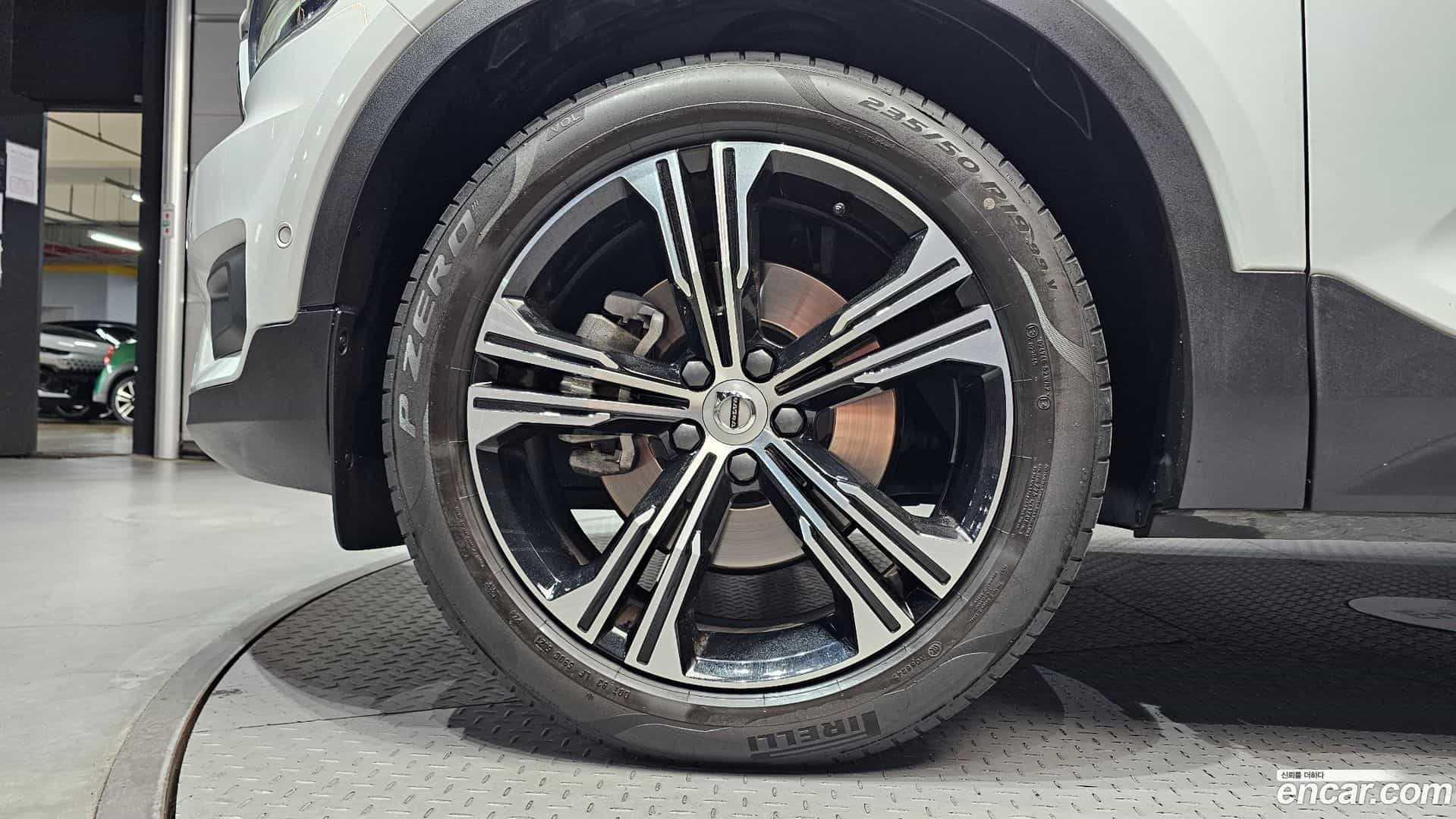 XC40 Volvo 2022.3-OUTER-005