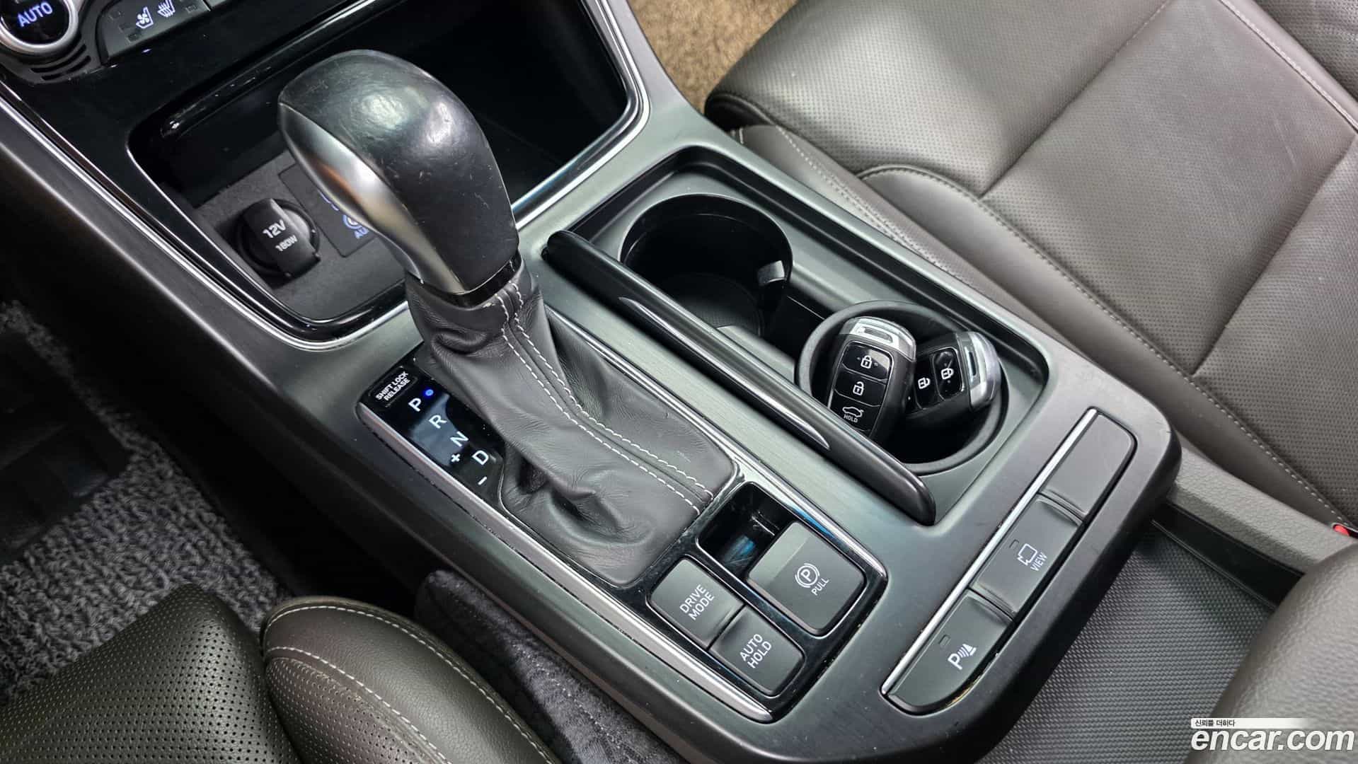 Grandeur Hyundai 2019.5-INNER-009