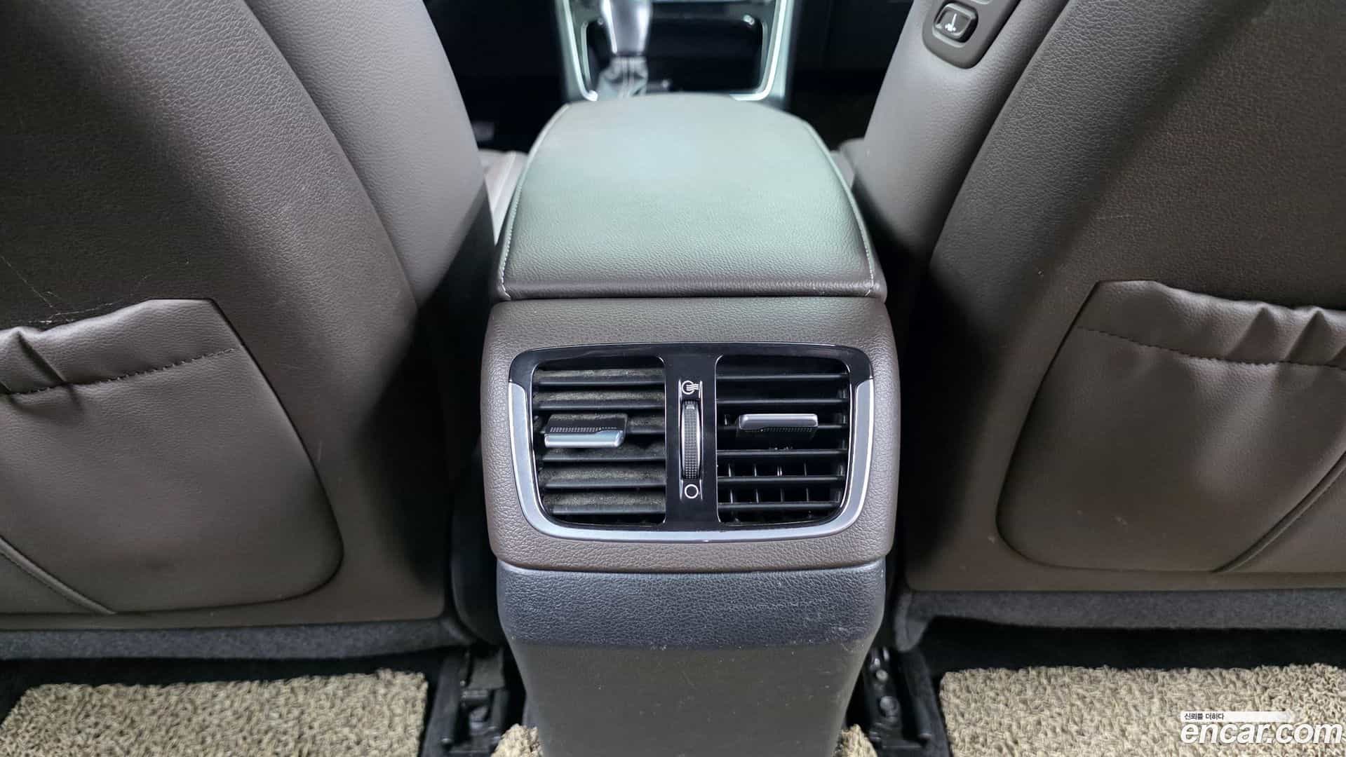 Grandeur Hyundai 2019.5-OPTION-023