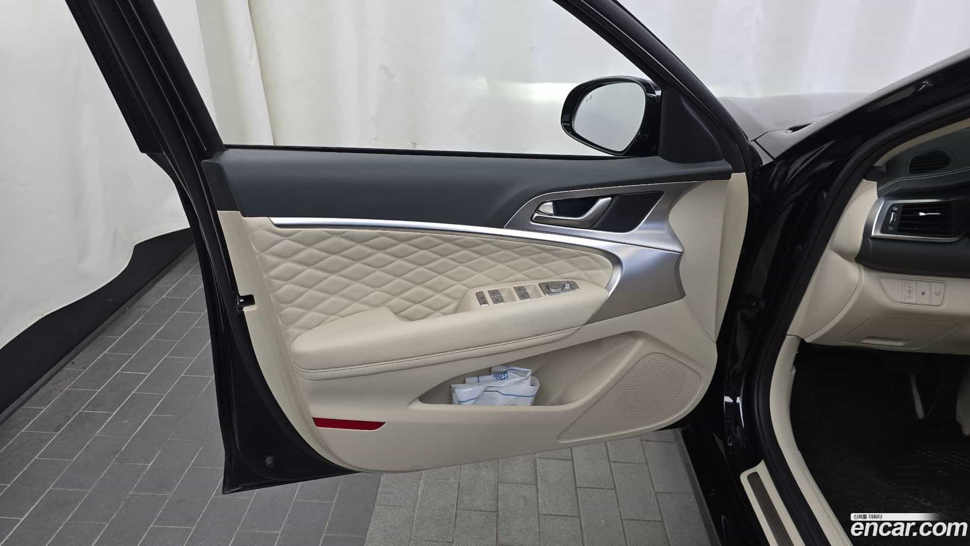 G70 Genesis 2021.5-INNER-034