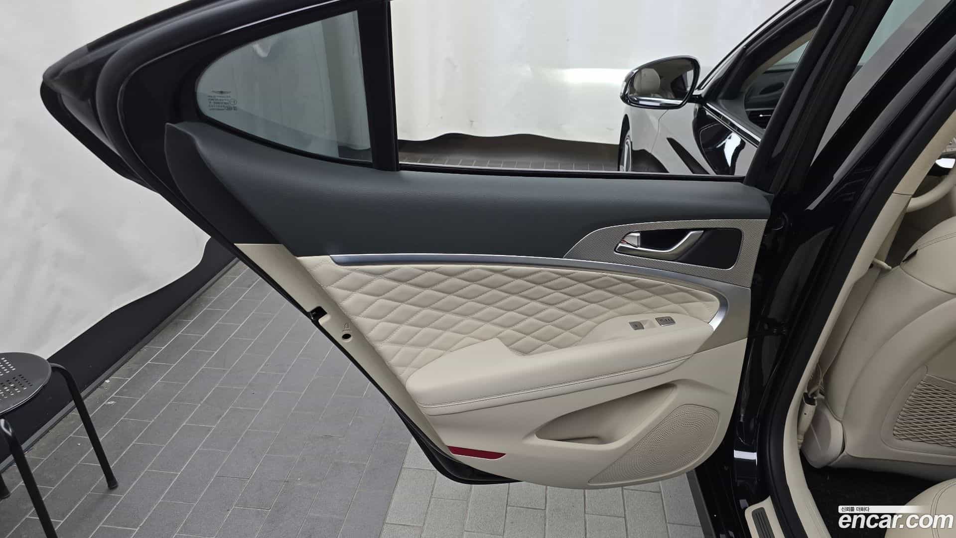 G70 Genesis 2021.5-INNER-035