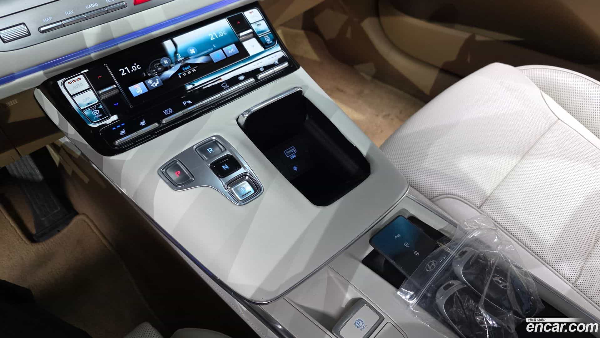 Grandeur Hyundai 2020.4-INNER-009