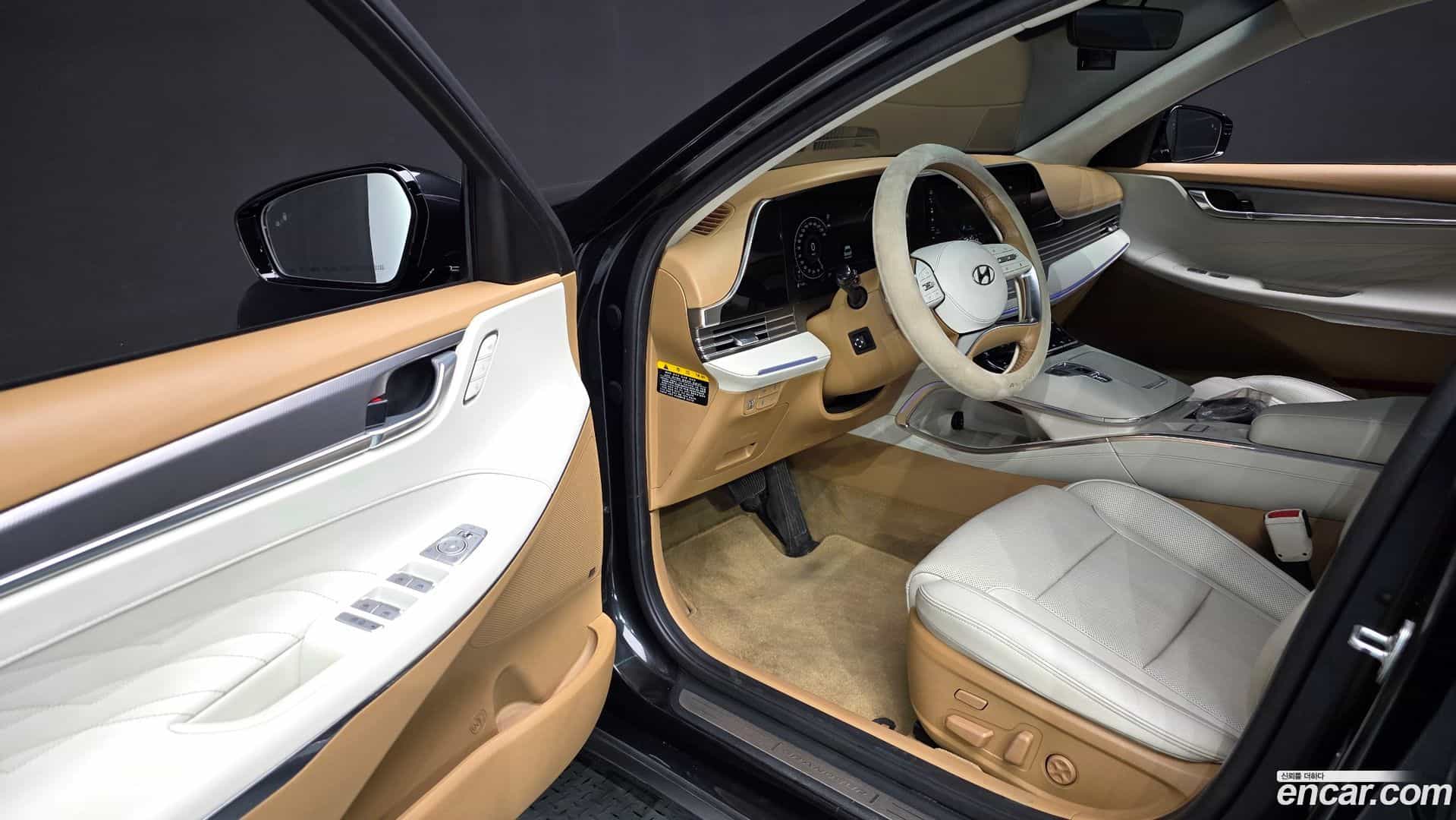 Grandeur Hyundai 2020.4-OPTION-015