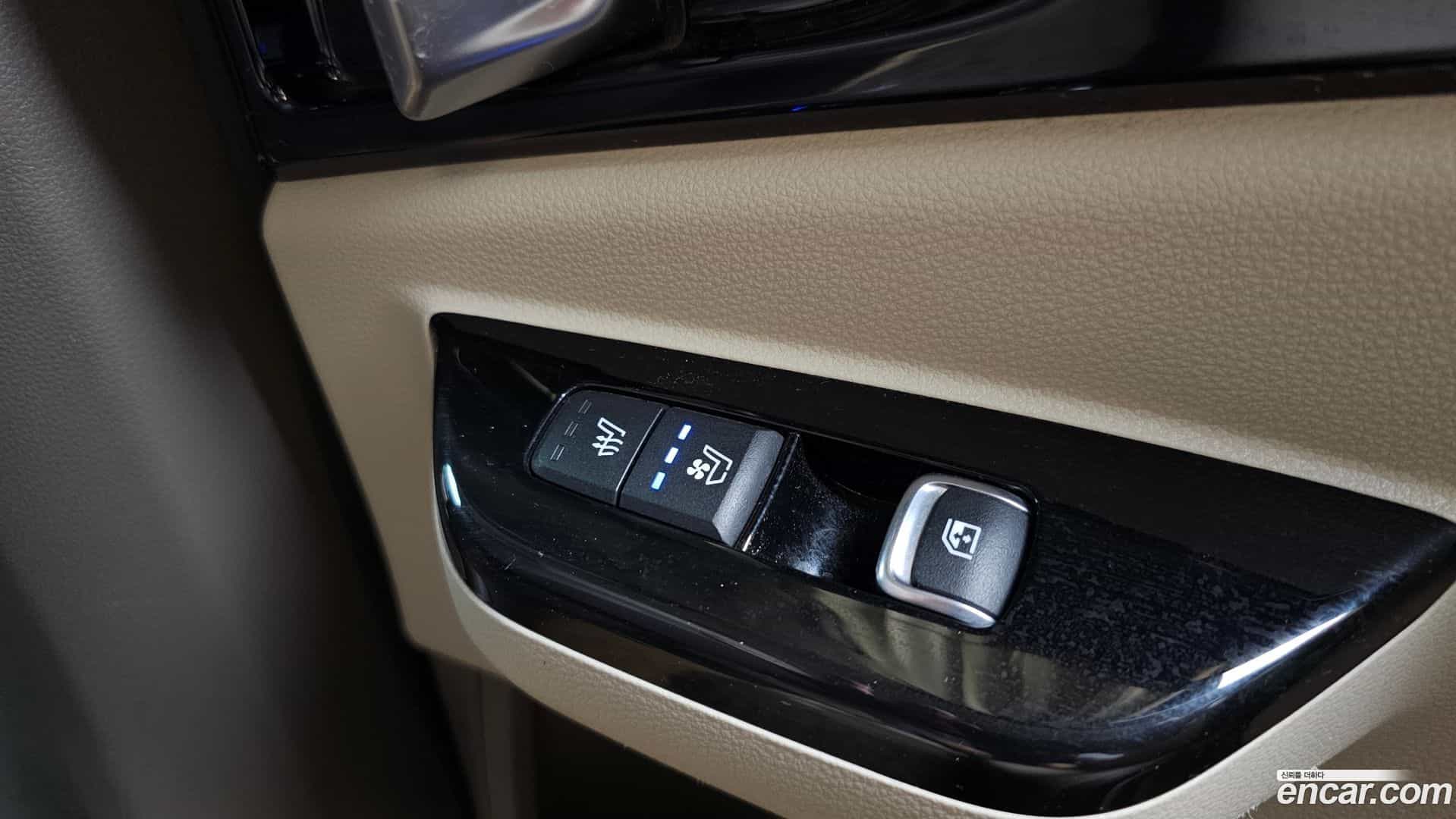 Canival Kia 2021.3-OPTION-022