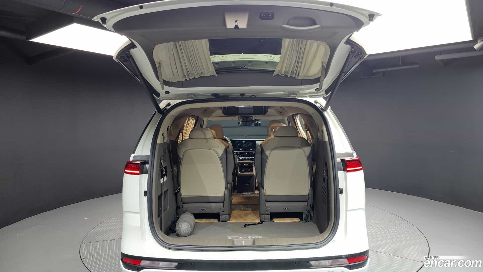 Canival Kia 2021.3-OPTION-024