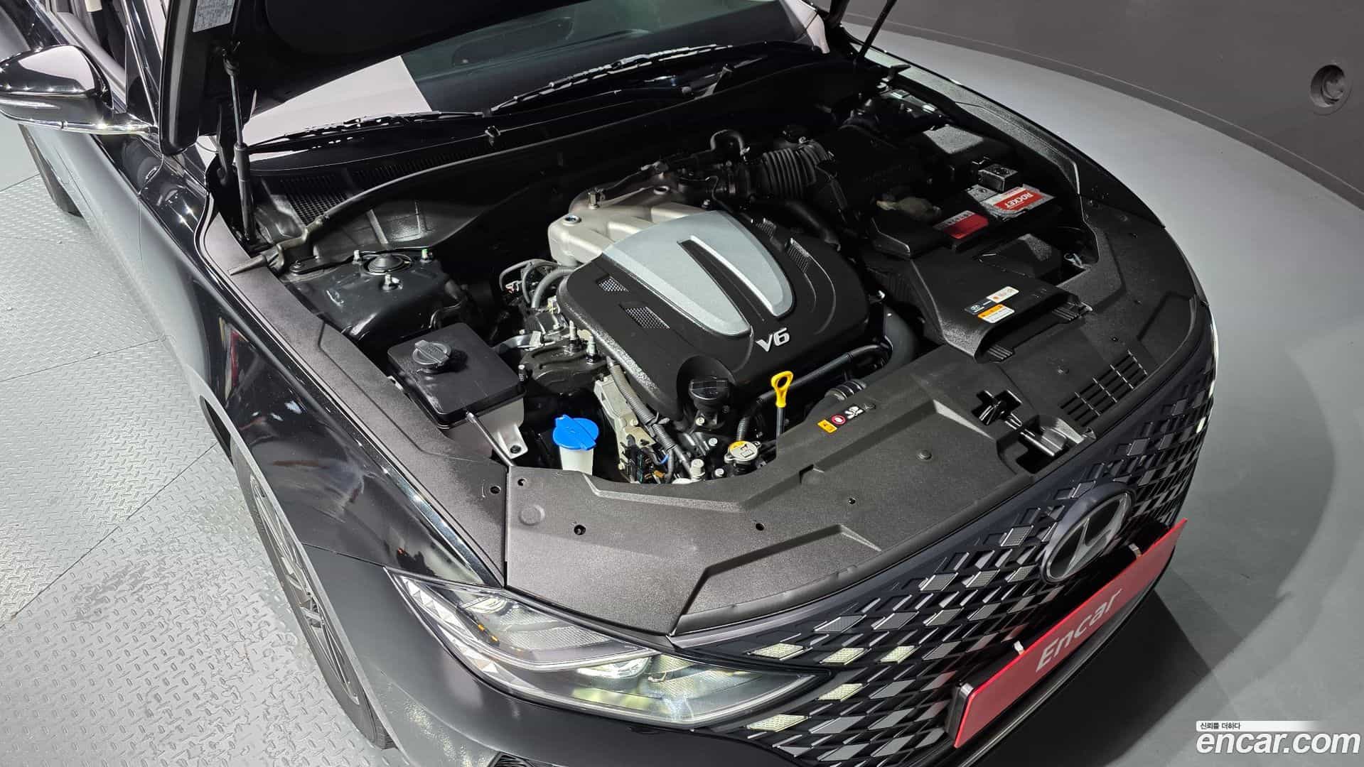 Grandeur Hyundai 2022.3-OUTER-006