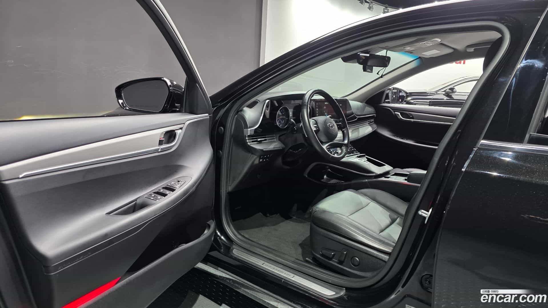 Grandeur Hyundai 2022.3-INNER-010