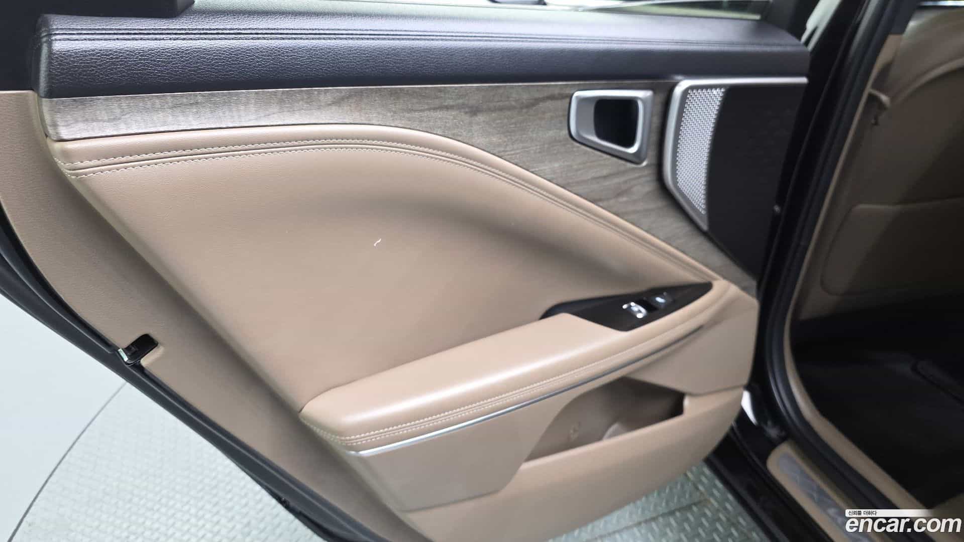 K8 Kia 2023.3-INNER-035