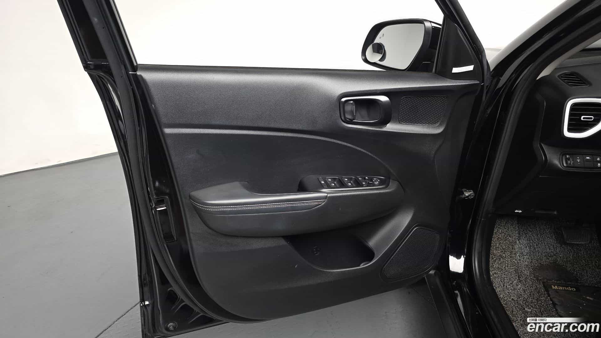 Venue Hyundai 2022.5-INNER-034