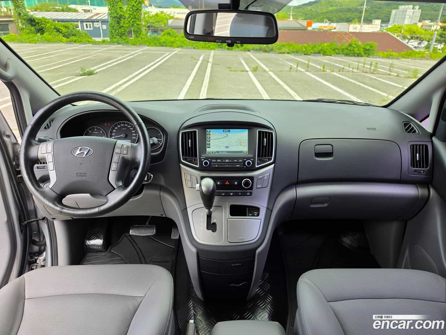 Starex Hyundai 2018.9-OPTION-017