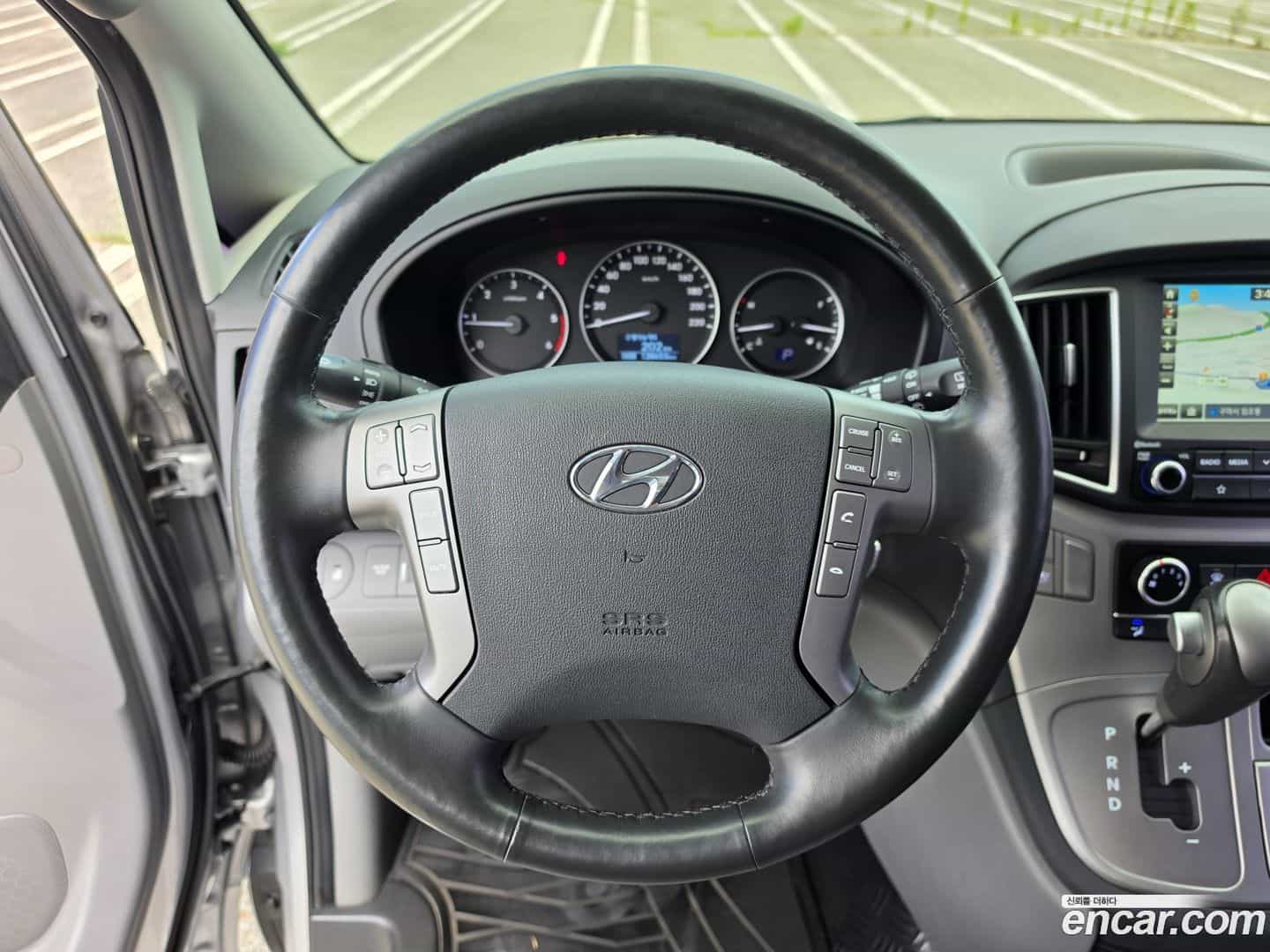 Starex Hyundai 2018.9-OPTION-020