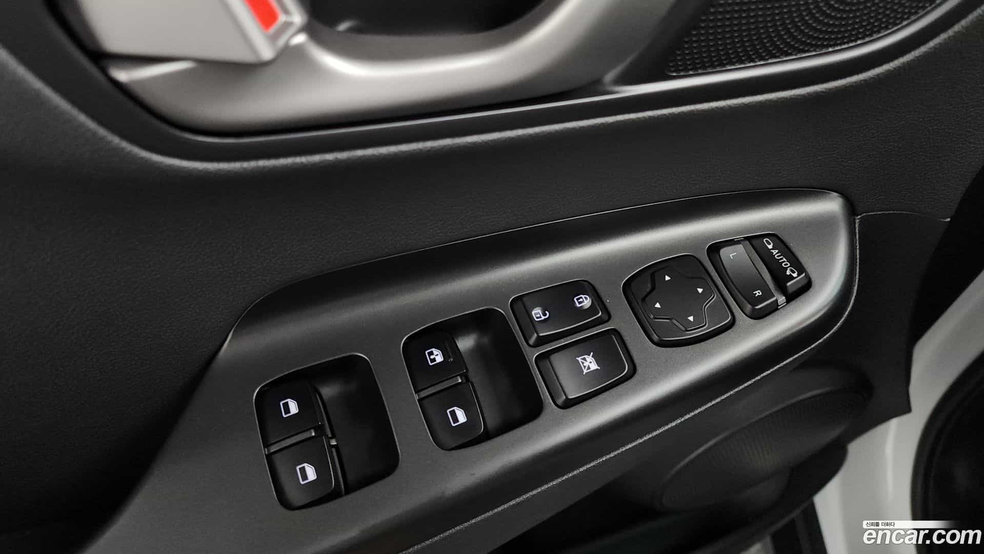 Kona Hyundai 2017.7-OPTION-043