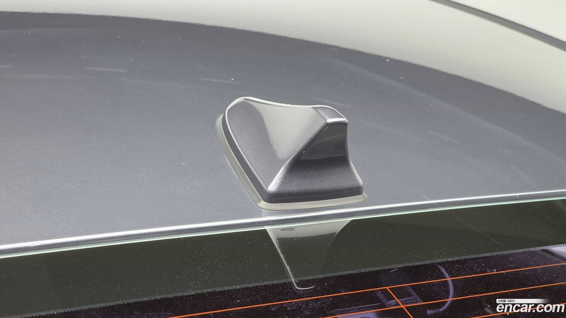 AVANTE Hyundai 2019.0-OPTION-041