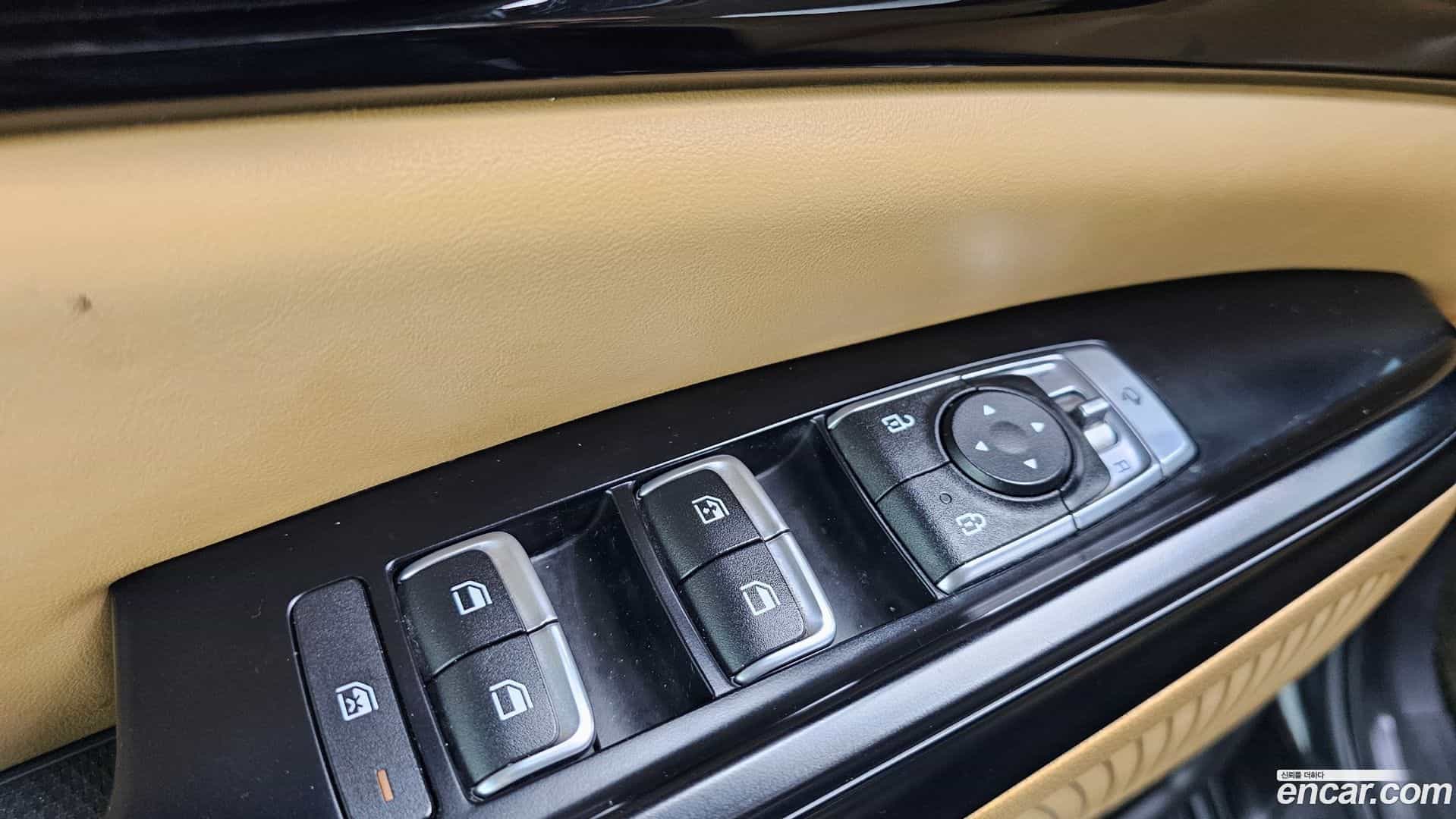 Canival Kia 2021.4-OPTION-023