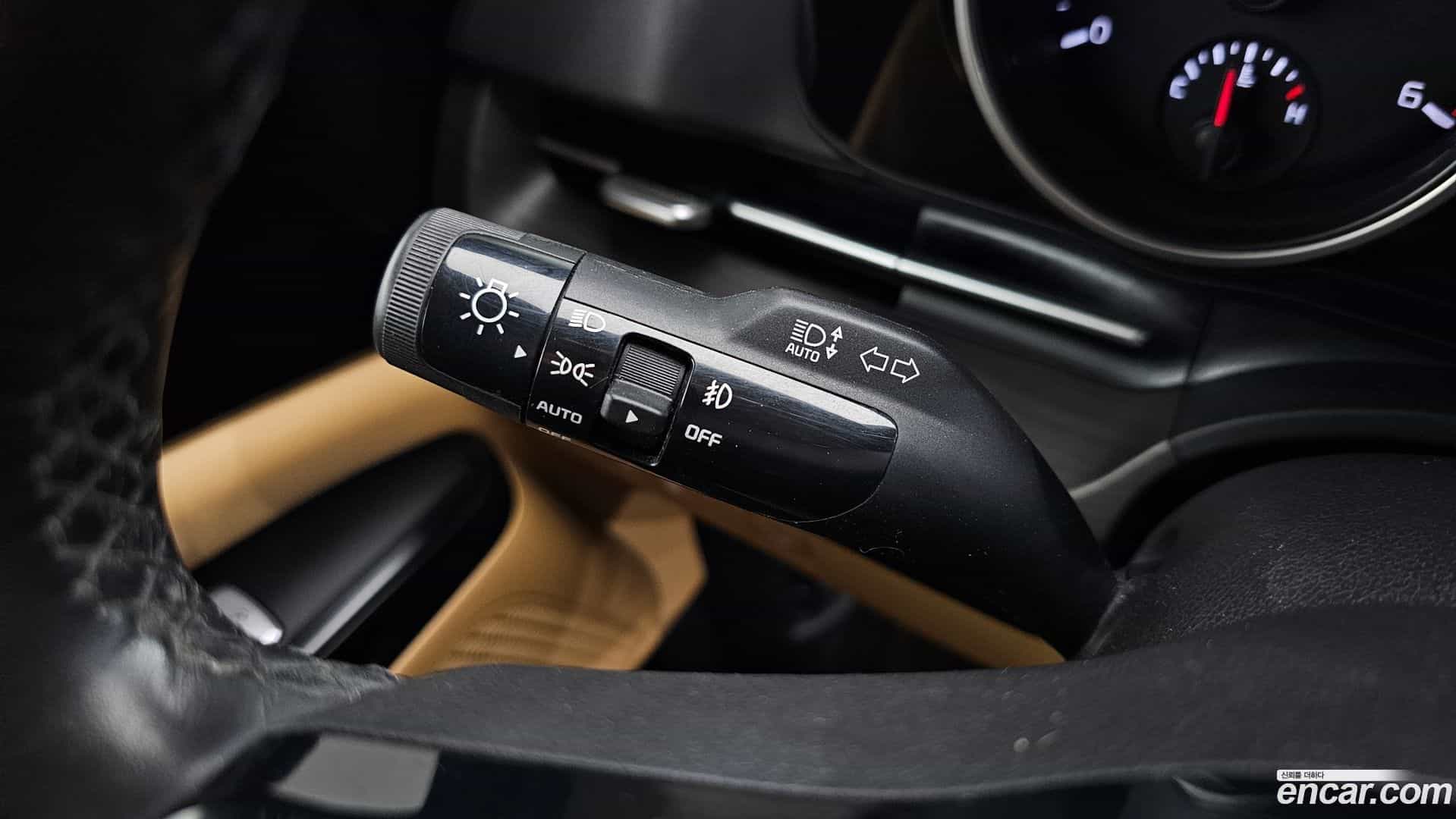 Canival Kia 2021.4-OPTION-024