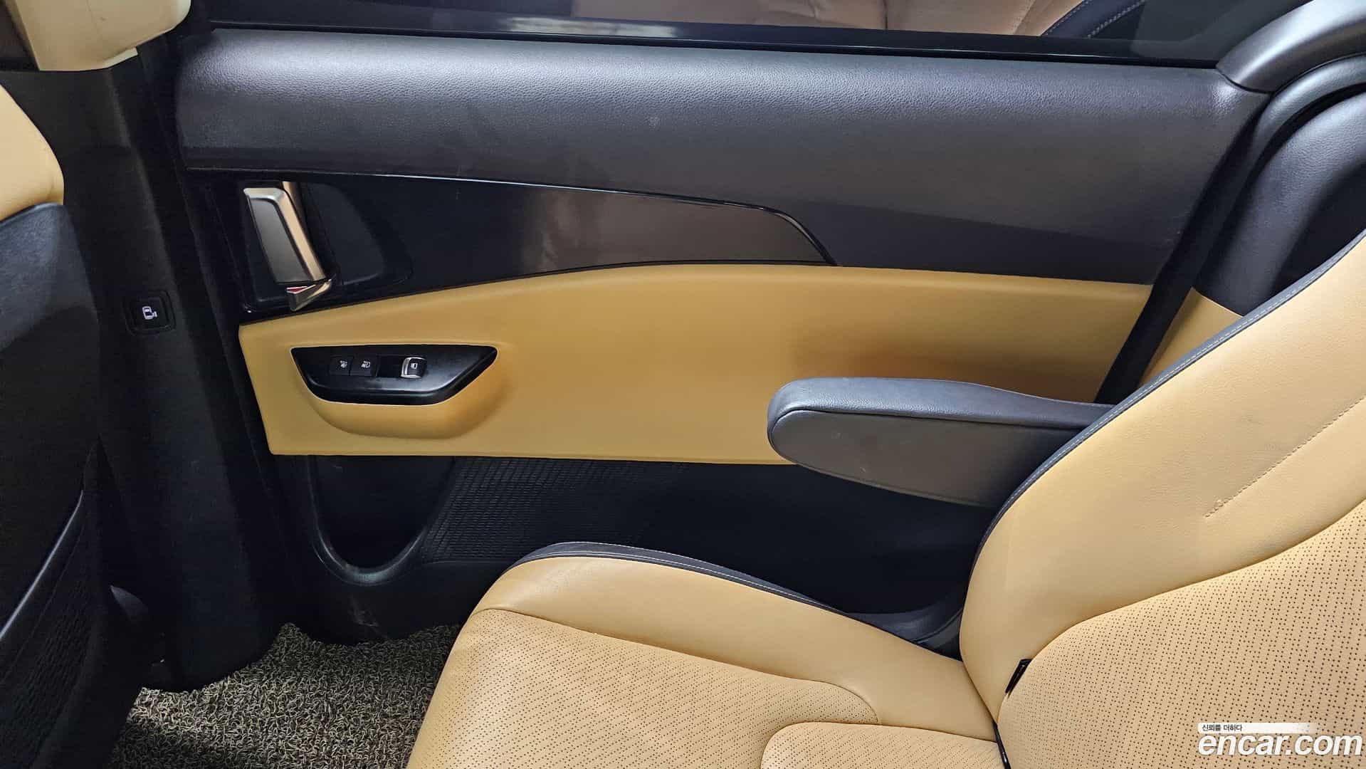 Canival Kia 2021.4-INNER-035