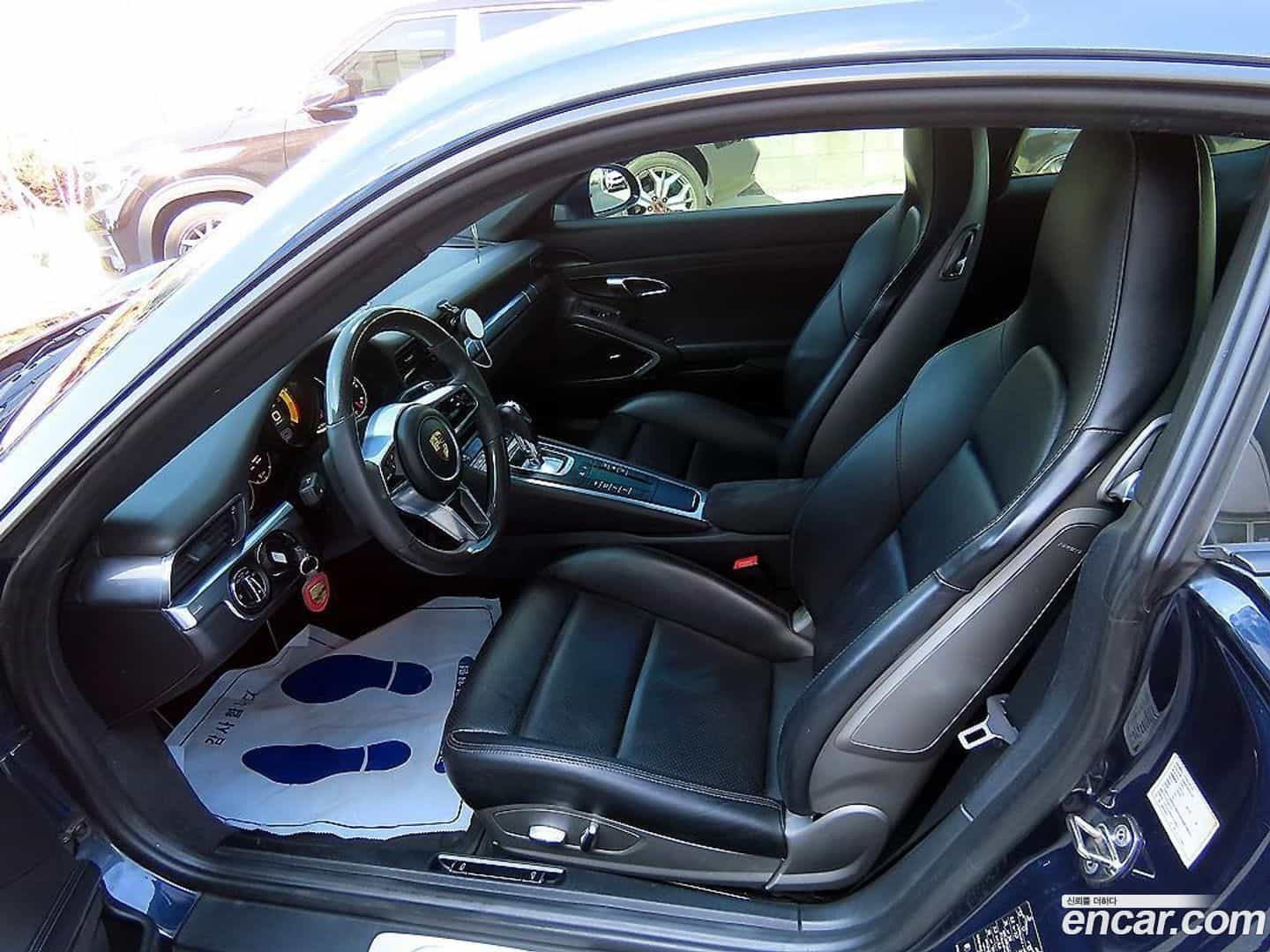 911 Porsche 2015.6-INNER-010