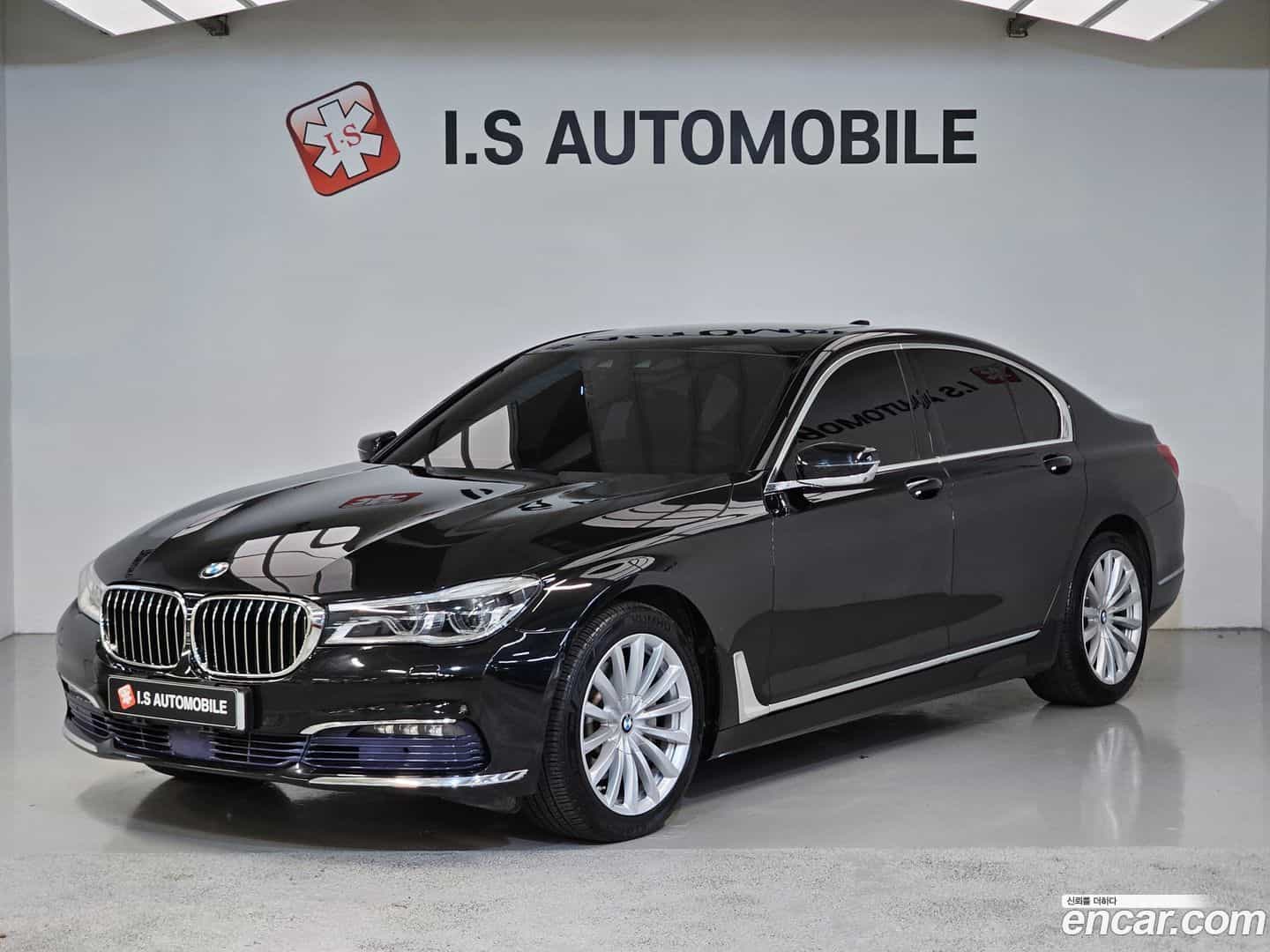 7-Series BMW 2016.6-OUTER-001