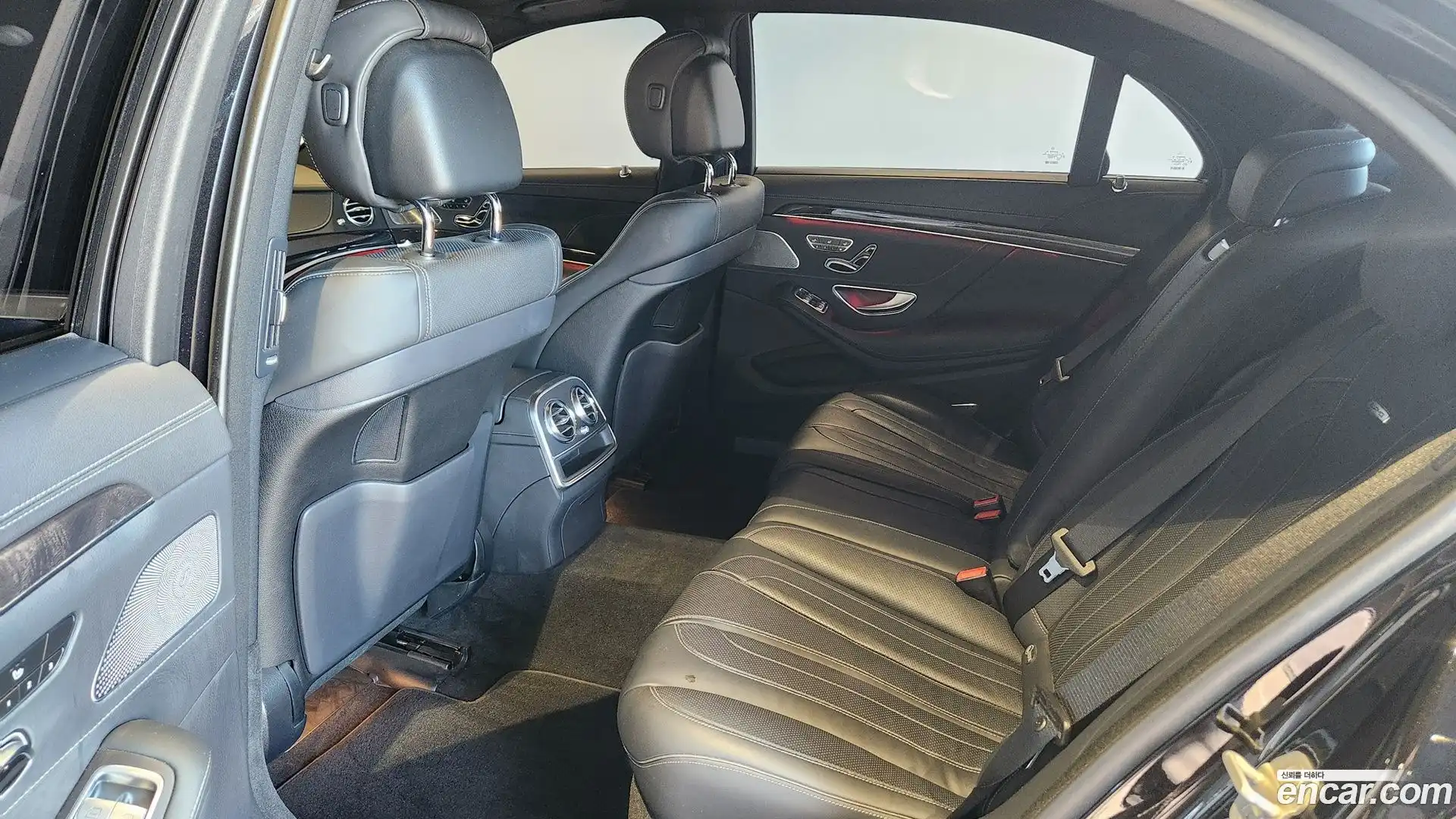 S-Class Mercedes-Benz 2017.0-INNER-010