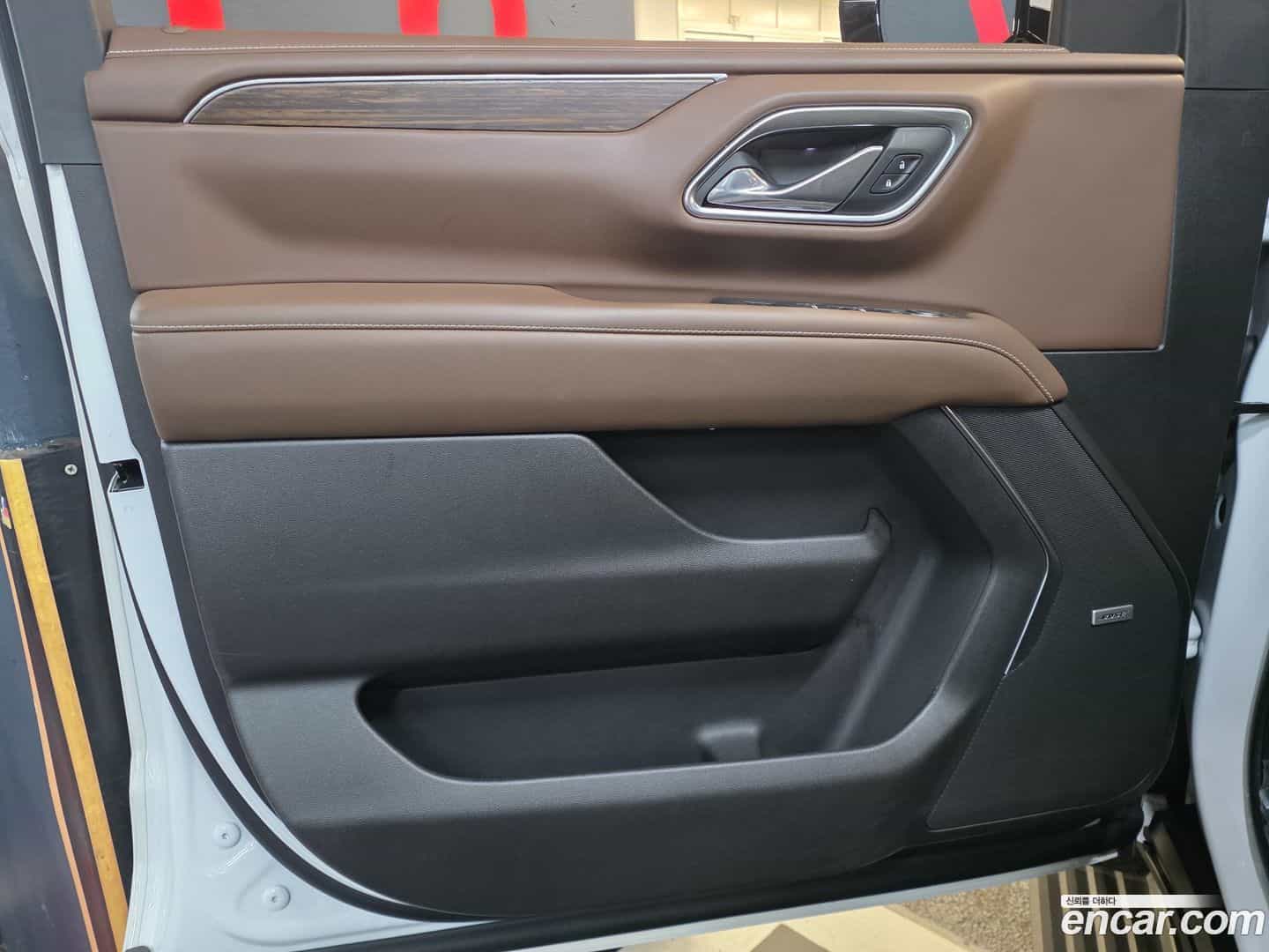 Surburban Chevrolet 2021.4-OUTER-005