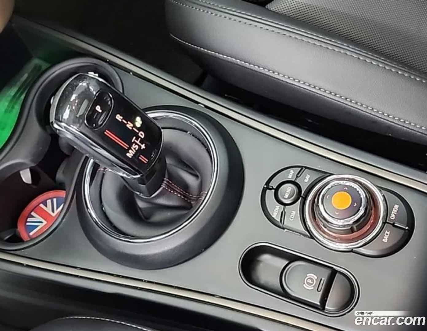 Countryman Mini 2019.11-INNER-008