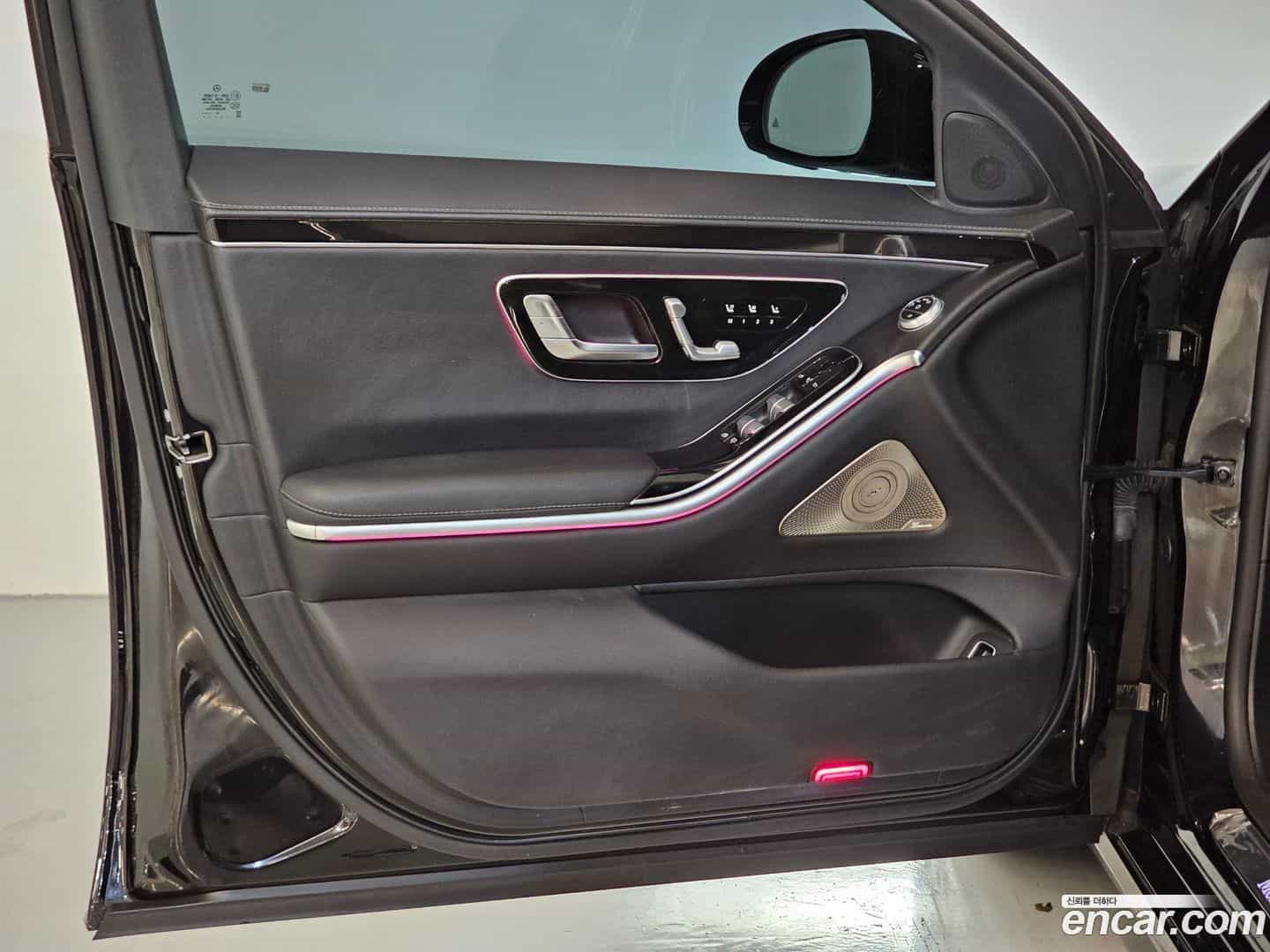 S-Class Mercedes-Benz 2022.11-OPTION-023
