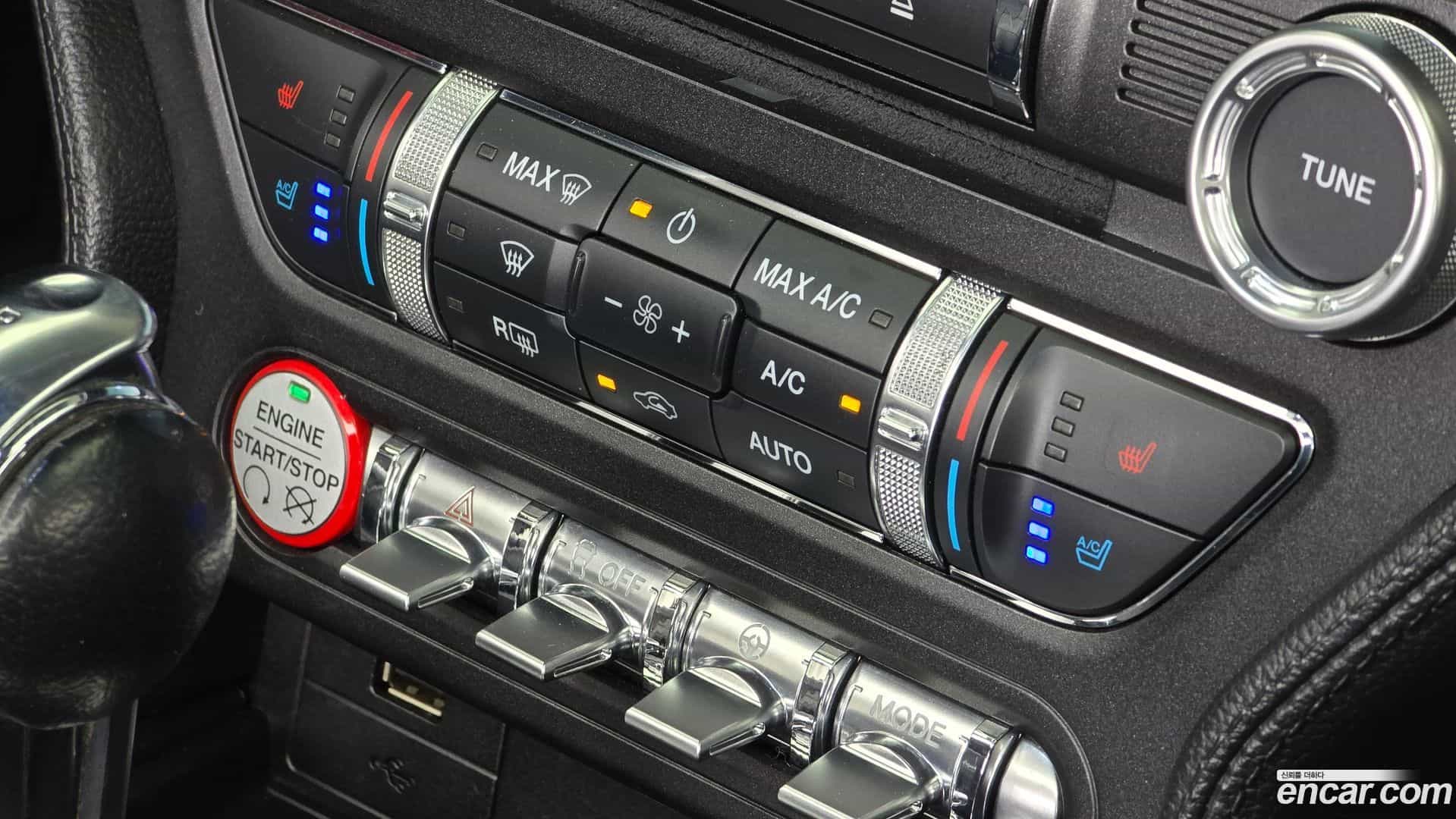 Mustang Ford 2017.11-OPTION-043