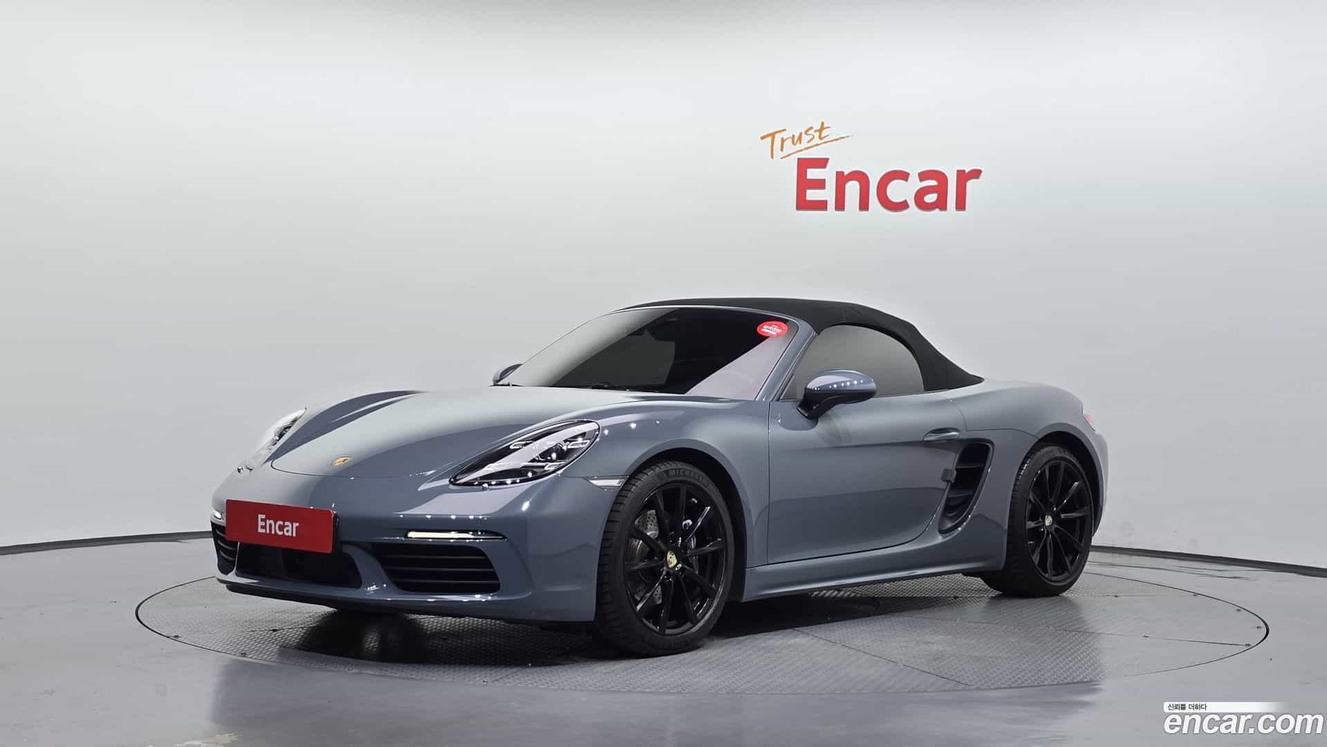 718 Porsche 2017.3-OUTER-001