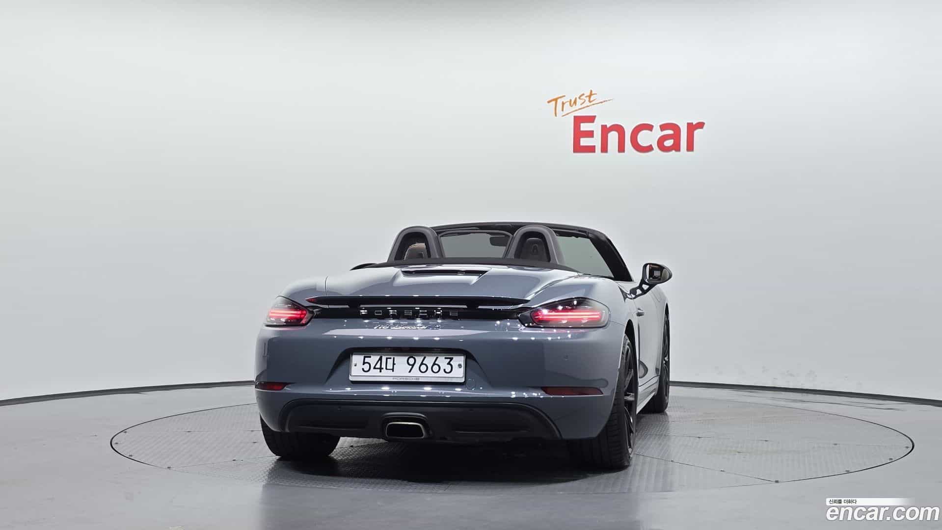 718 Porsche 2017.3-OUTER-004