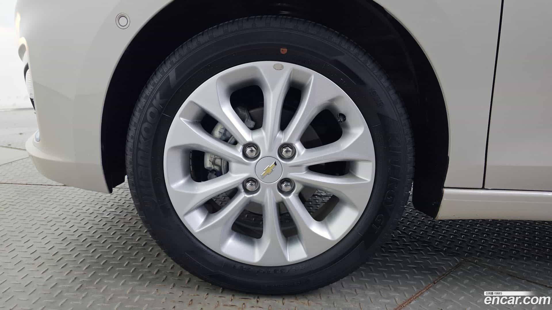 Spark Chevrolet 2021.0-OUTER-005