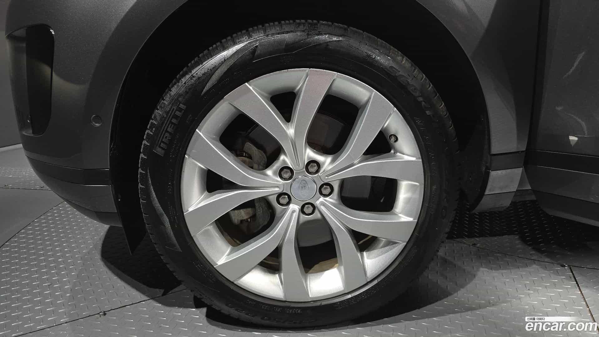 Range Rover Evoque Land Rover 2020.5-OUTER-005