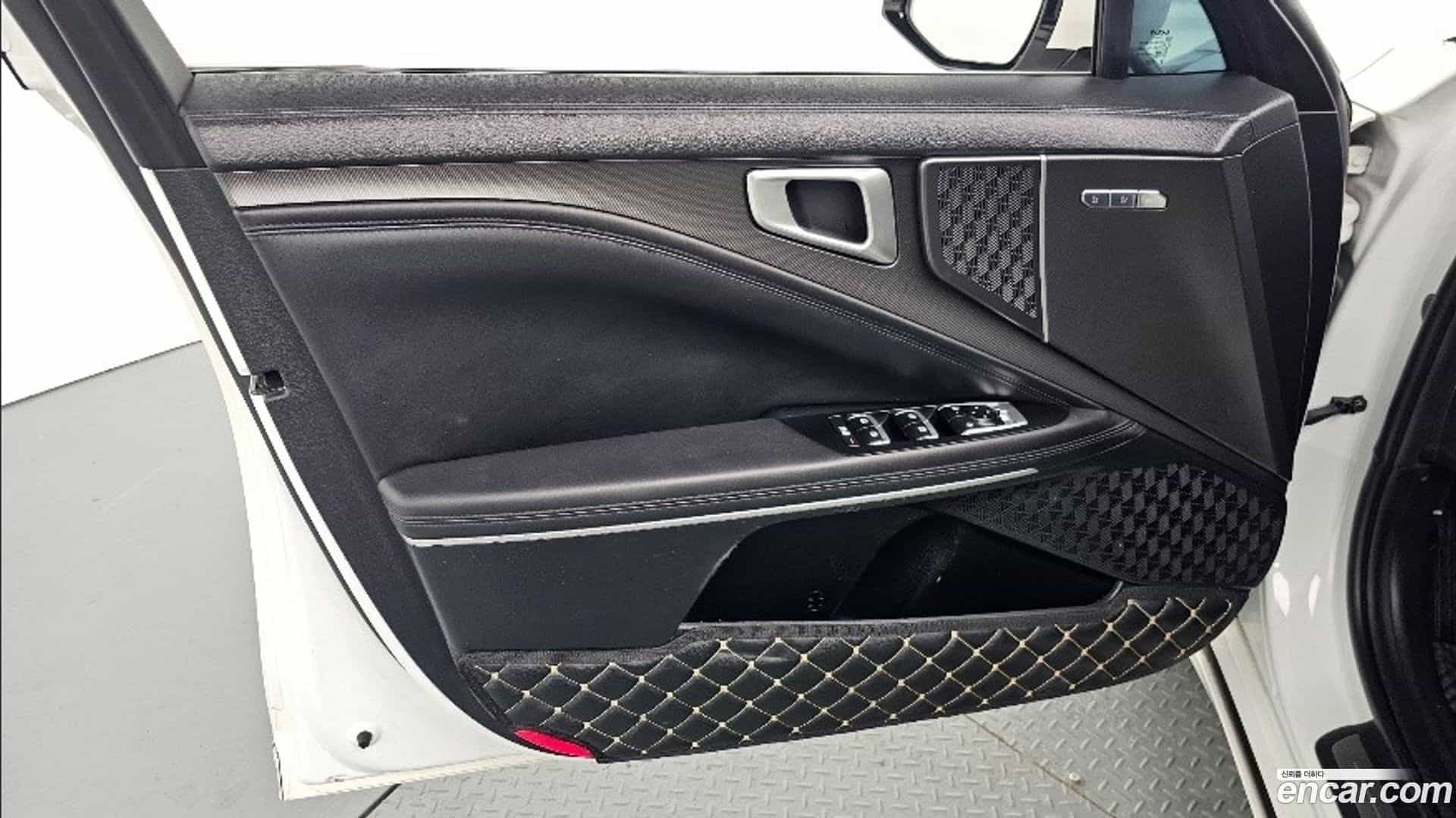 K8 Kia 2024.10-INNER-034