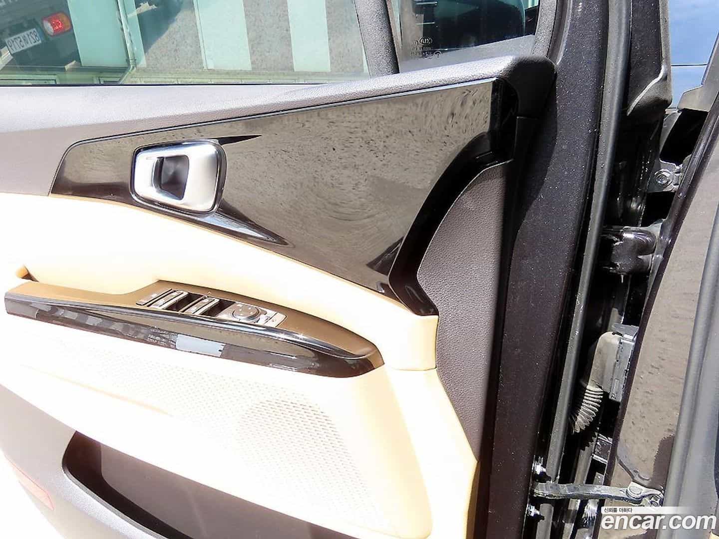 Canival Kia 2020.11-OPTION-016