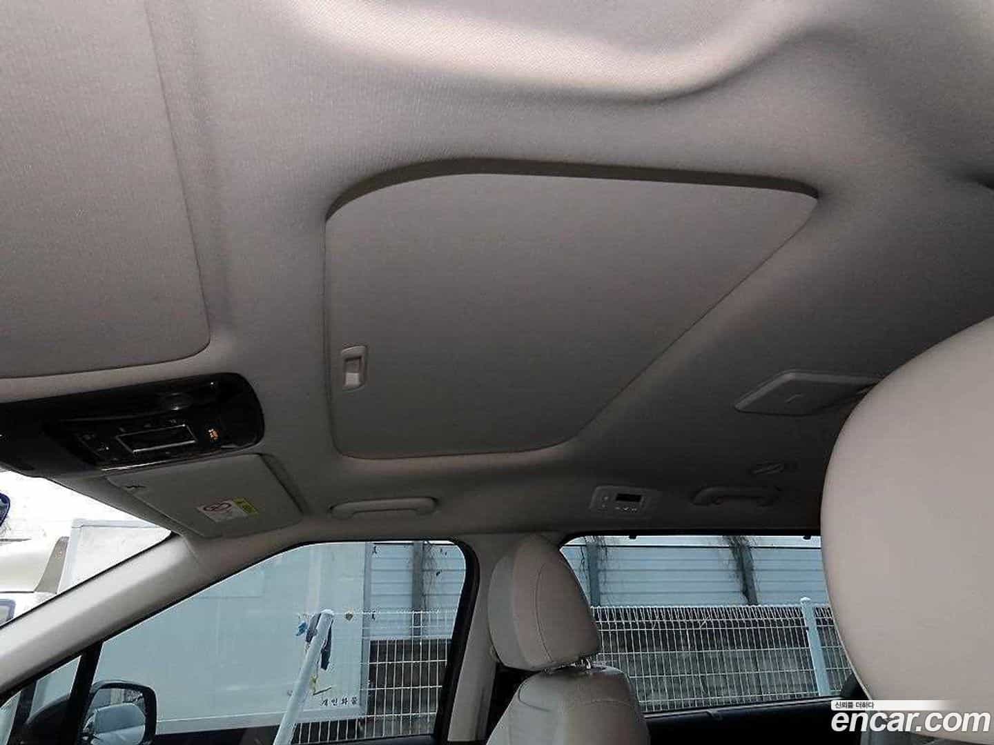 Canival Kia 2020.9-OPTION-019
