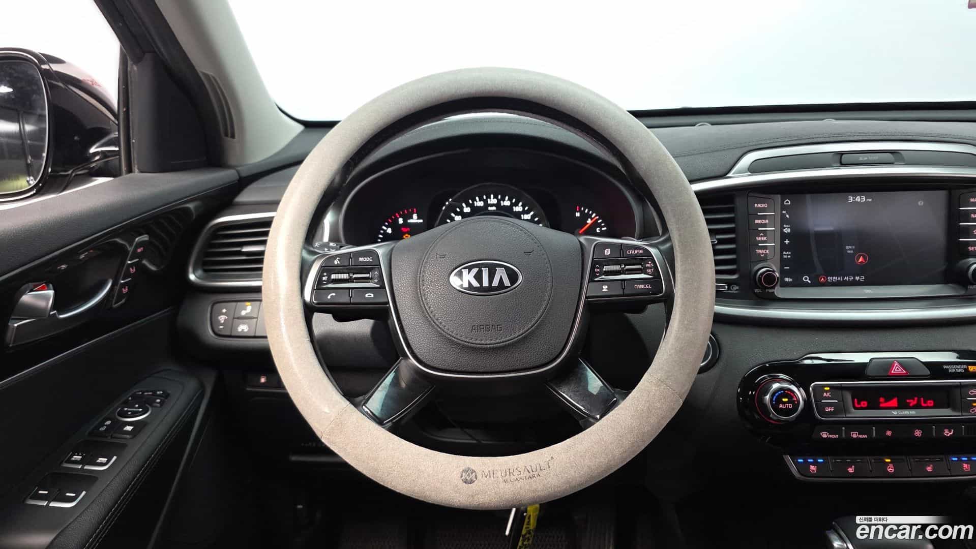 Sorento Kia 2017.8-OPTION-017