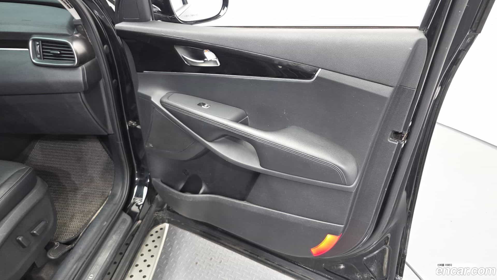 Sorento Kia 2017.8-INNER-034