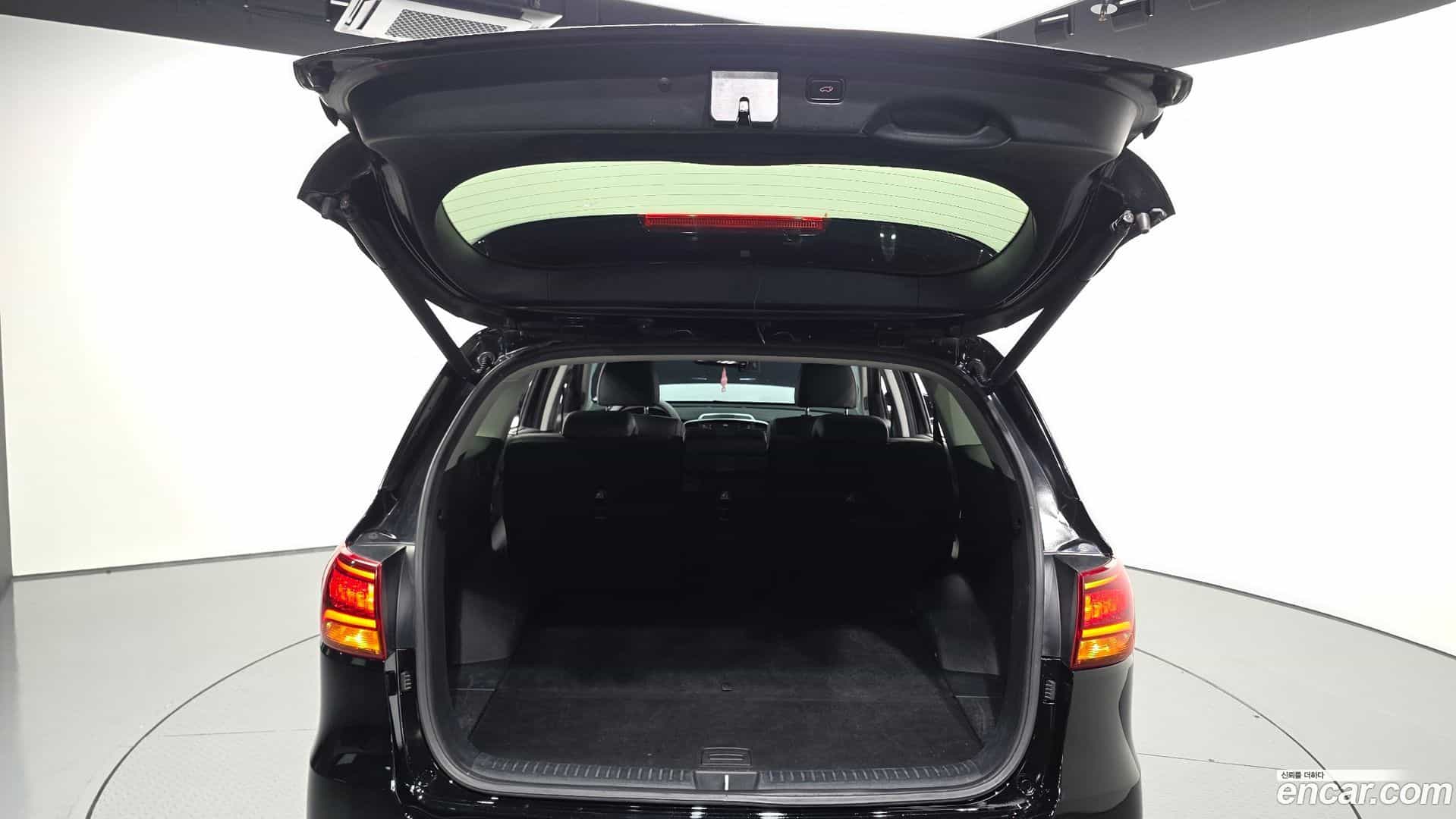 Sorento Kia 2017.8-OPTION-043