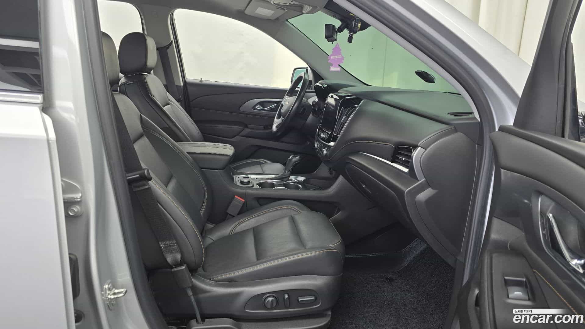 Traverse Chevrolet 2019.8-INNER-036