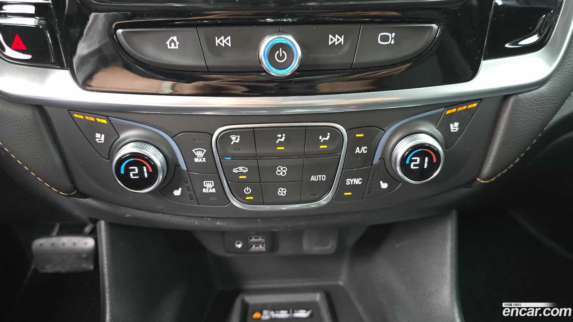 Traverse Chevrolet 2019.8-OPTION-043