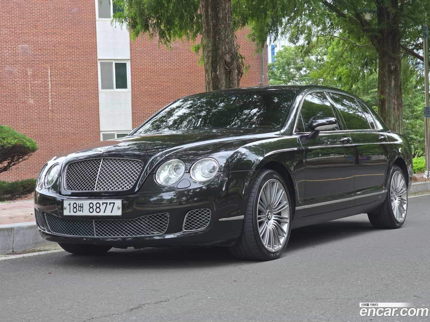 Flying Spur Bentley 2008.8-OUTER-001