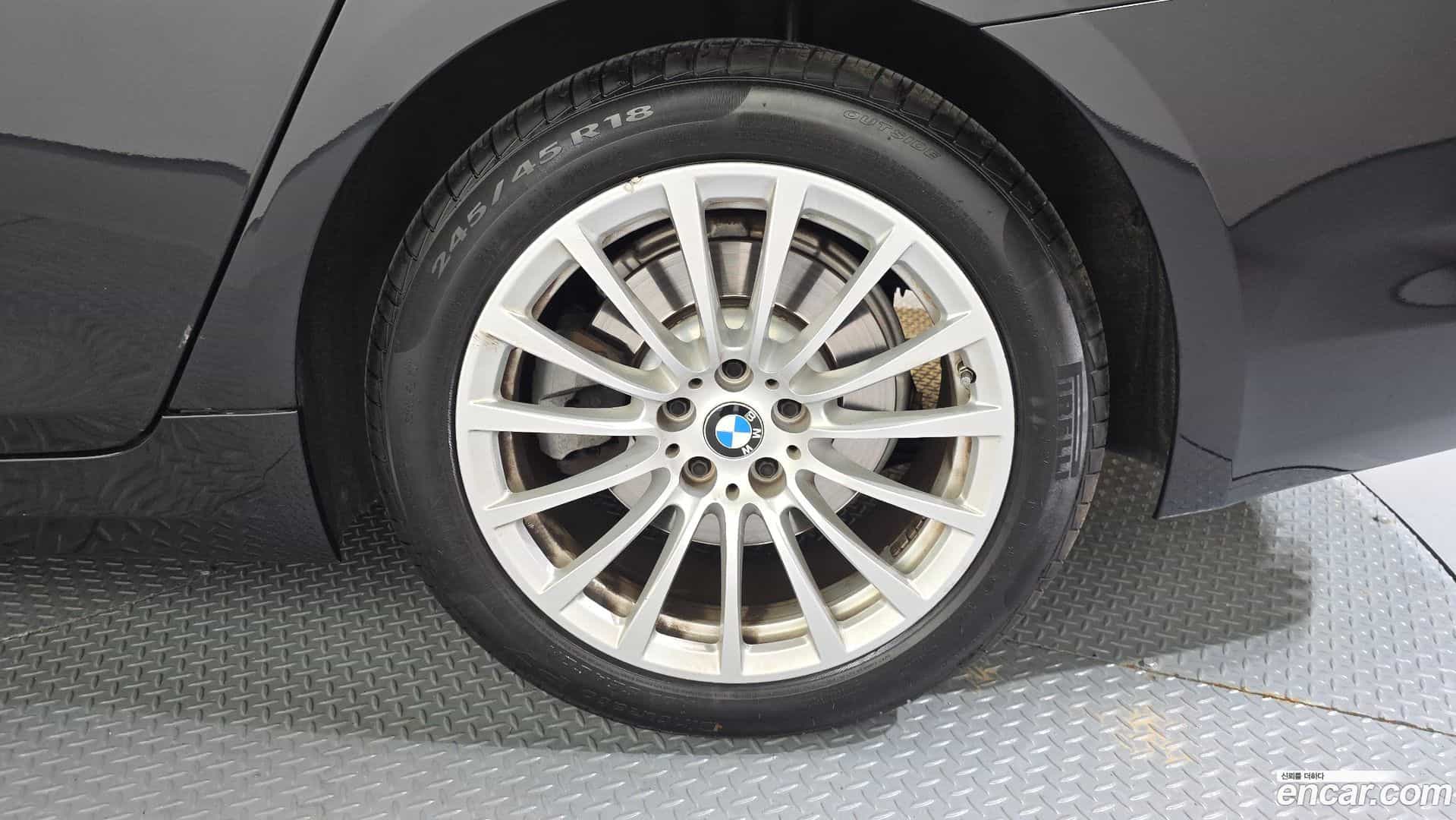 5-Series BMW 2019.10-OUTER-031